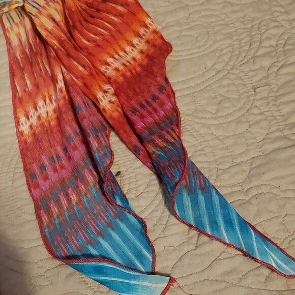 NEW Directions Bright hankercheif sleeve top - Picture 5 of 8